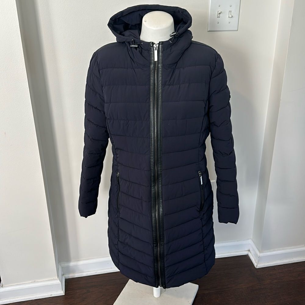 Michael Kors Navy & Black Packable Puffer Coat L
